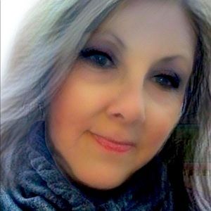 Meet your Posher, Jo